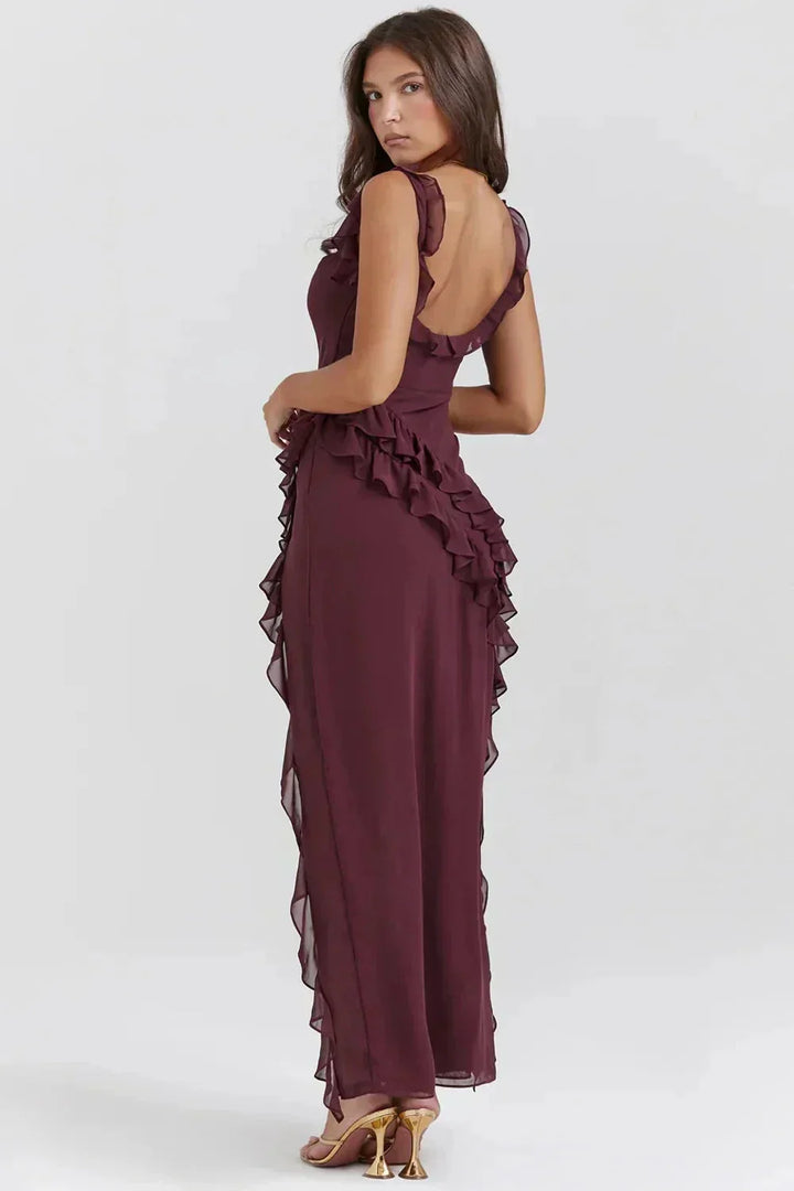 Gabriela | Vestido elegante con piernas abiertas