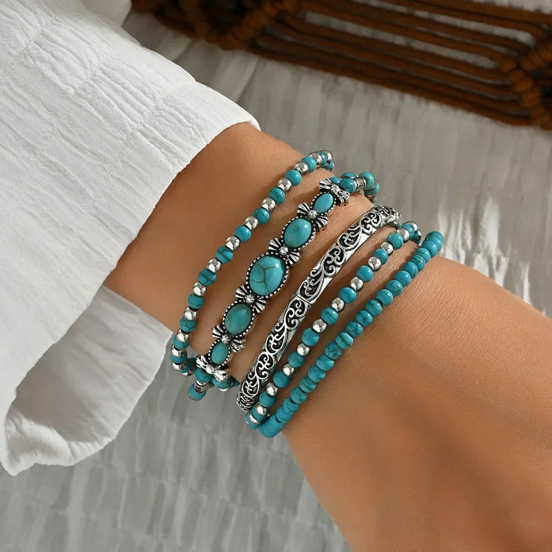 Set de pulseras boho con perlas turquesas