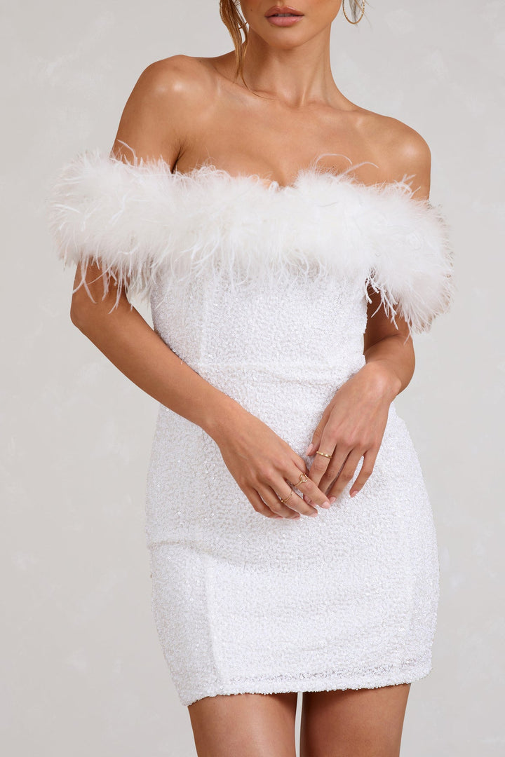 Fernanda | Vestido de lentejuelas con plumas