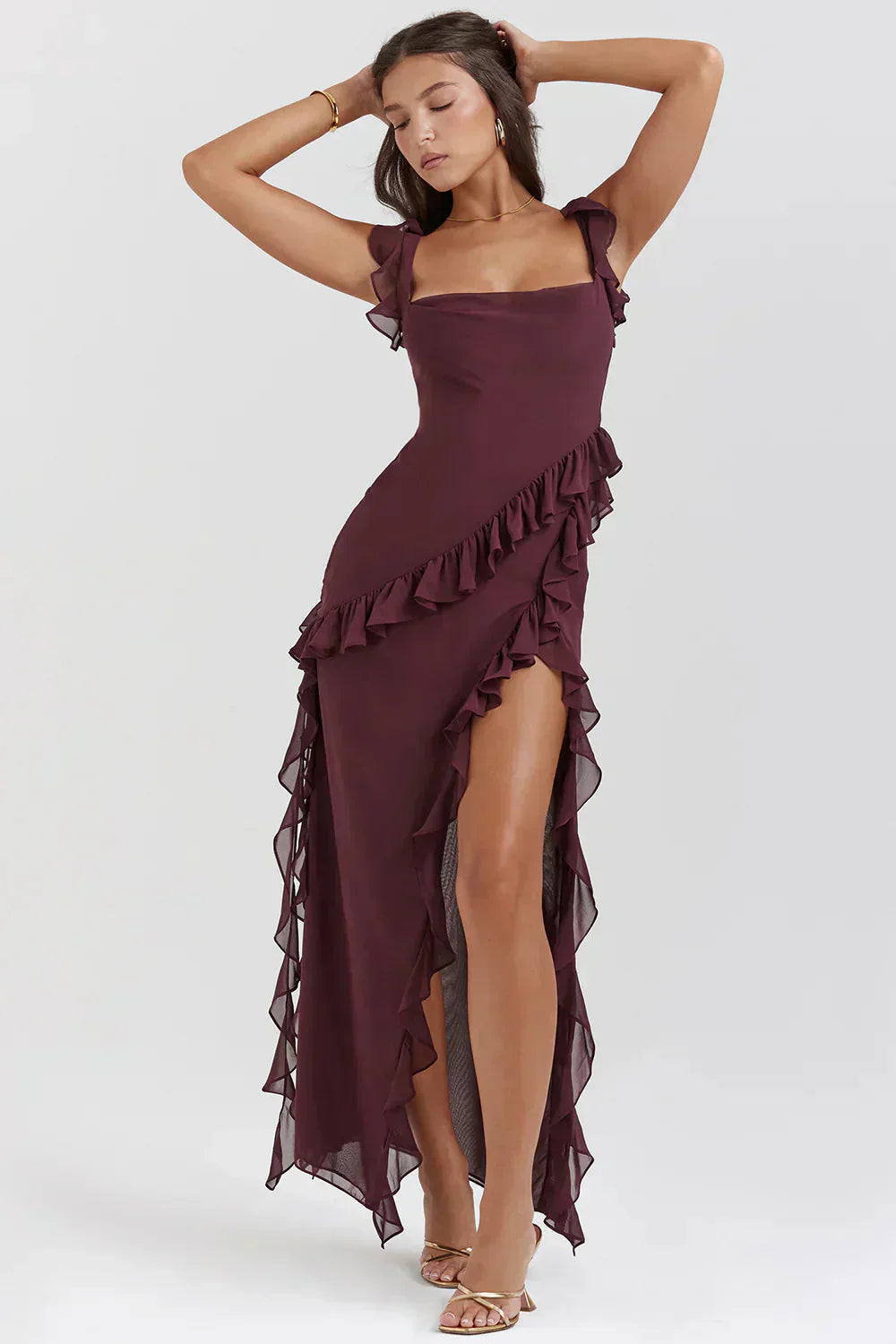 Gabriela | Vestido elegante con piernas abiertas