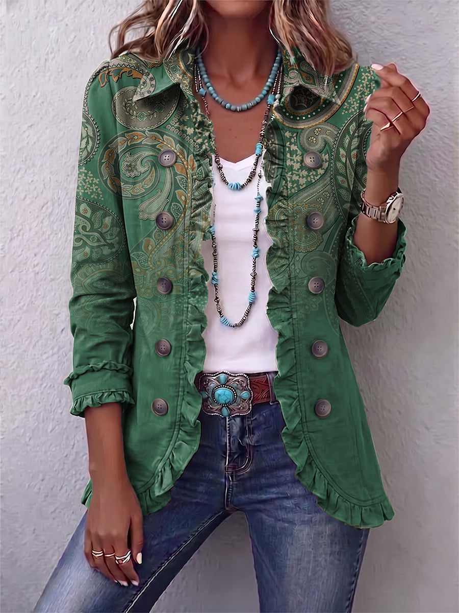 Chaqueta Jacinta verde con estampado paisley, botones y volantes en el dobladillo