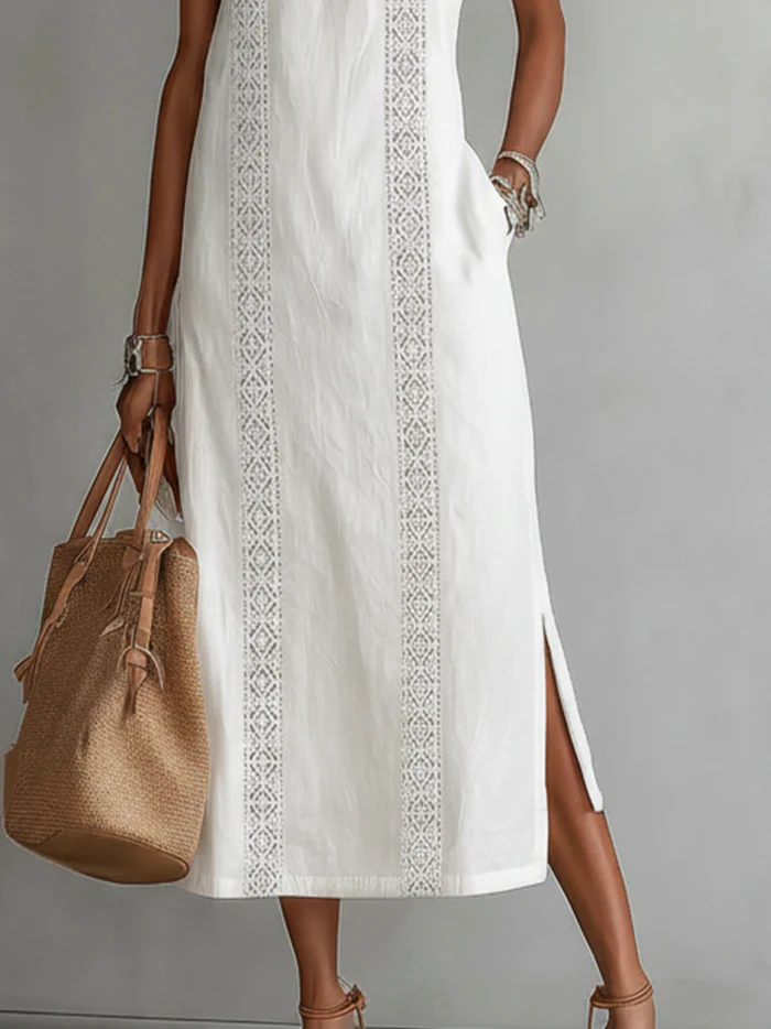 Vestido midi blanco sin mangas con paneles de encaje y abertura lateral